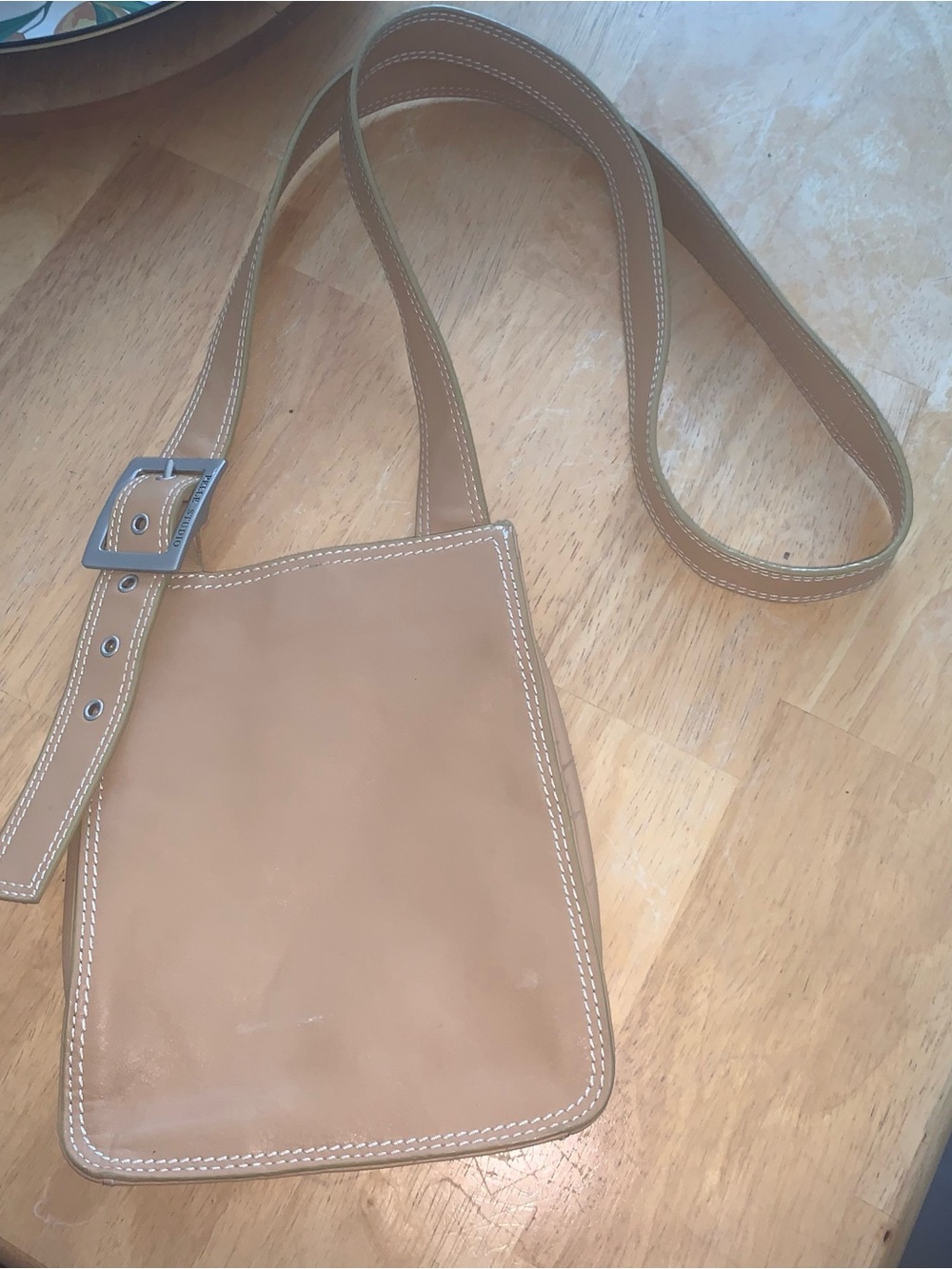 Wilsons Leather Tan Leather Crossbody Bag with Contrast Stitching